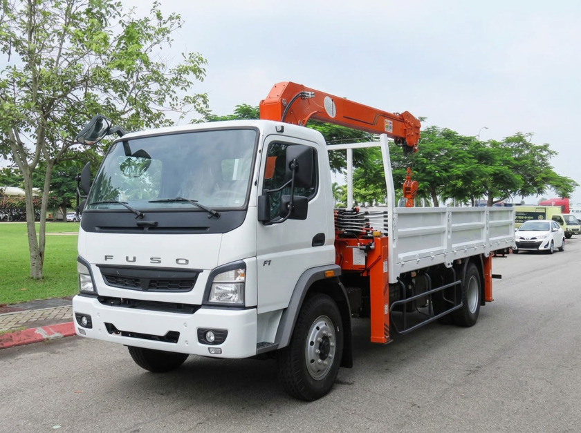 Thuê xe tải cẩu Quảng Ngãi (2)
